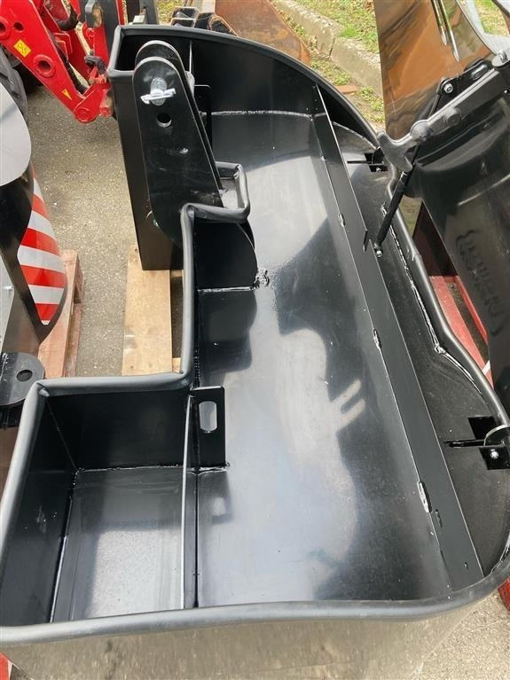 Kaber Sivertsen 1200 kg. med opbevaringsrum - Counterweight: picture 2 Kaber Sivertsen 1200 kg. med opbevaringsrum - Counterweight: picture 2