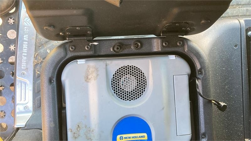 New Holland CX 8.70 SLH - Combine harvester: picture 5 New Holland CX 8.70 SLH - Combine harvester: picture 5