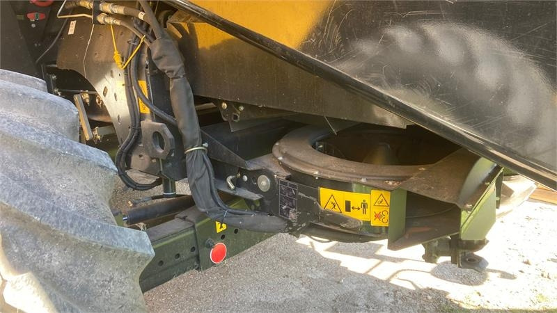 New Holland CX 8.70 SLH - Combine harvester: picture 4 New Holland CX 8.70 SLH - Combine harvester: picture 4