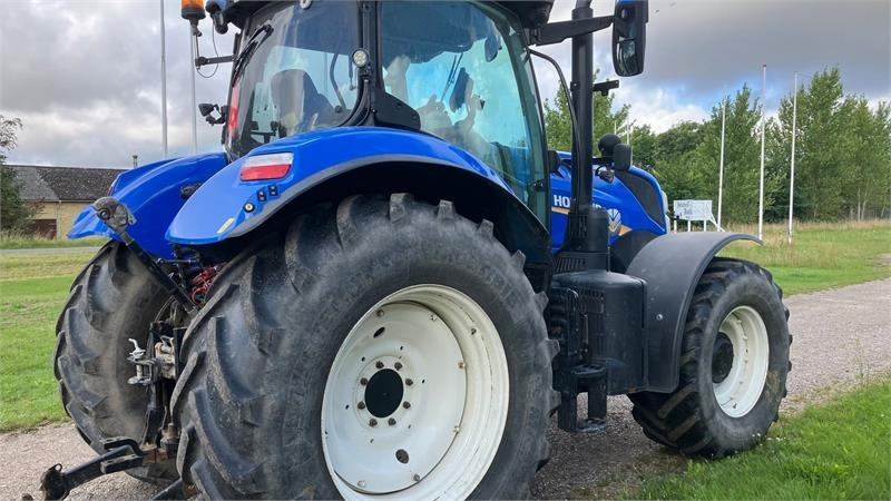 New Holland T7.175 Auto Command - Farm tractor: picture 5 New Holland T7.175 Auto Command - Farm tractor: picture 5