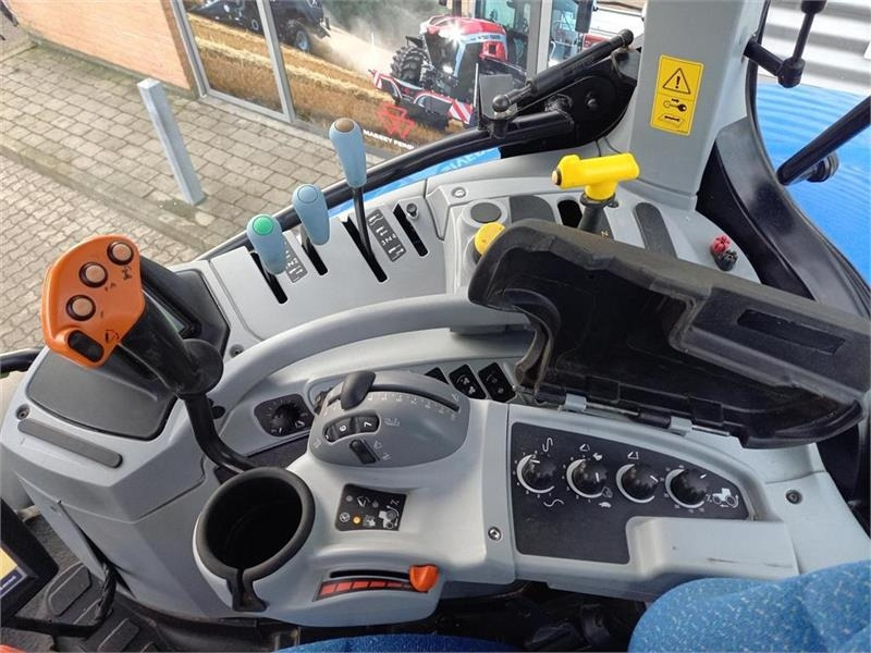 New Holland T7.220  leasing New Holland T7.220: picture 9