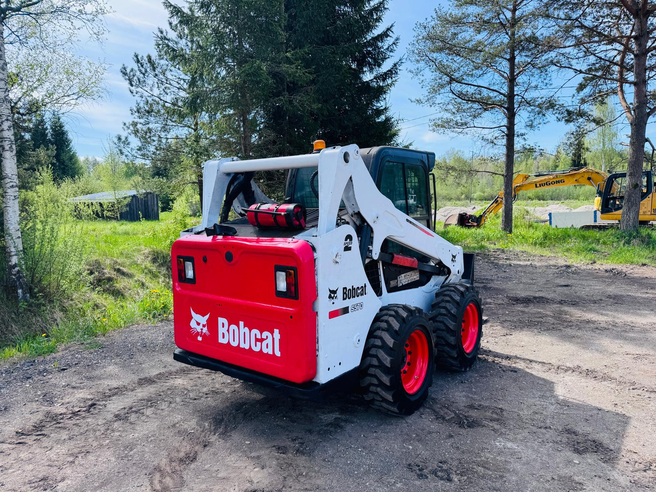 BOBCAT S570 - Skid steer loader: picture 4 BOBCAT S570 - Skid steer loader: picture 4
