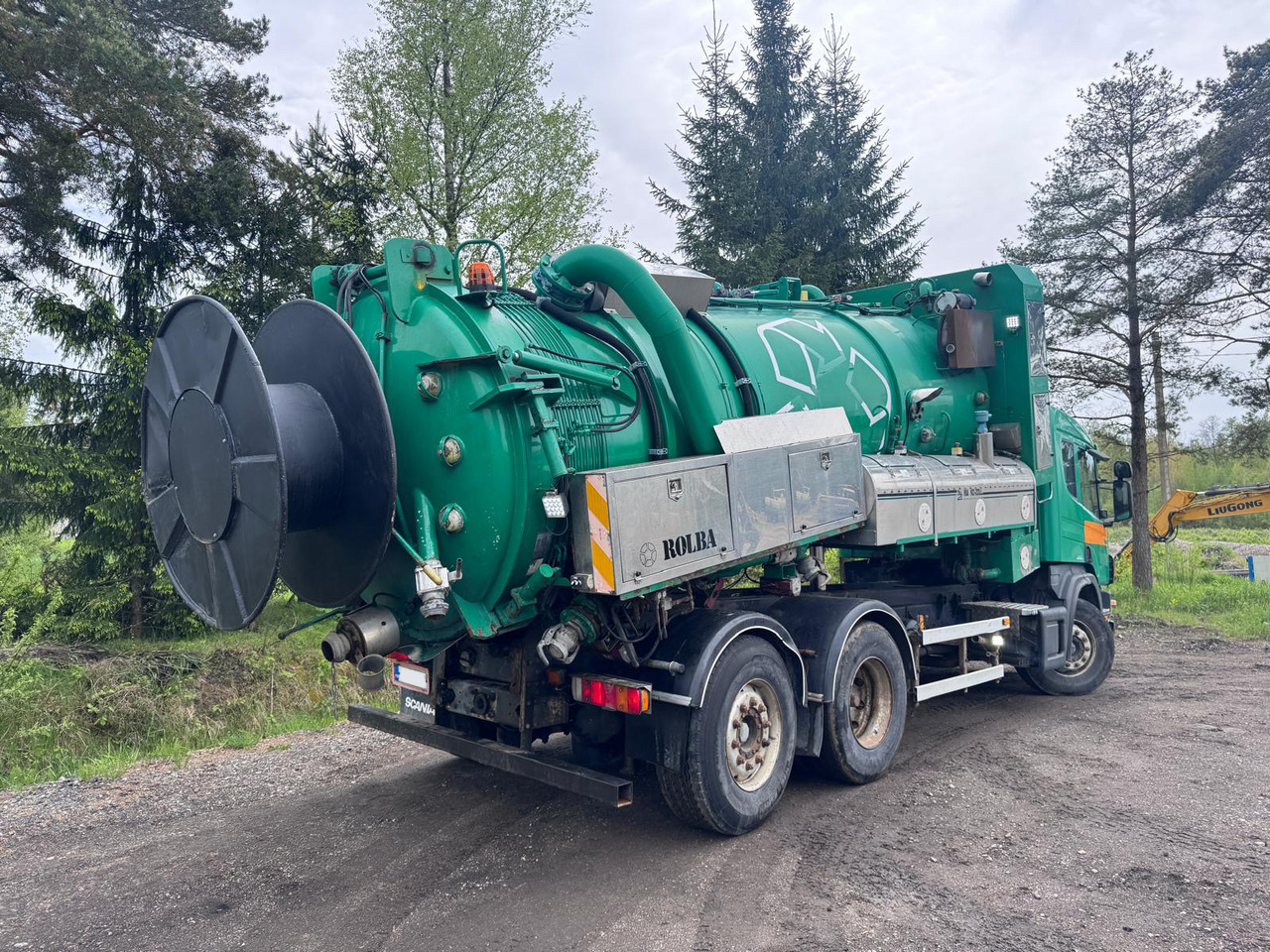 SCANIA P114 - Vacuum truck: picture 4 SCANIA P114 - Vacuum truck: picture 4