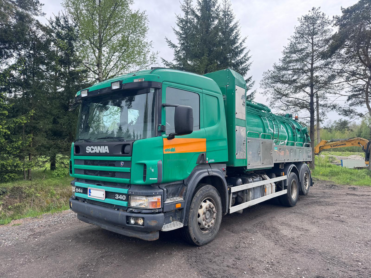 SCANIA P114 - Vacuum truck: picture 1 SCANIA P114 - Vacuum truck: picture 1