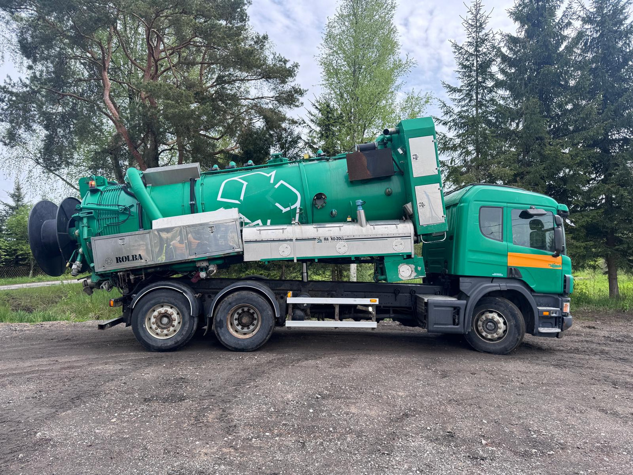 SCANIA P114 - Vacuum truck: picture 5 SCANIA P114 - Vacuum truck: picture 5