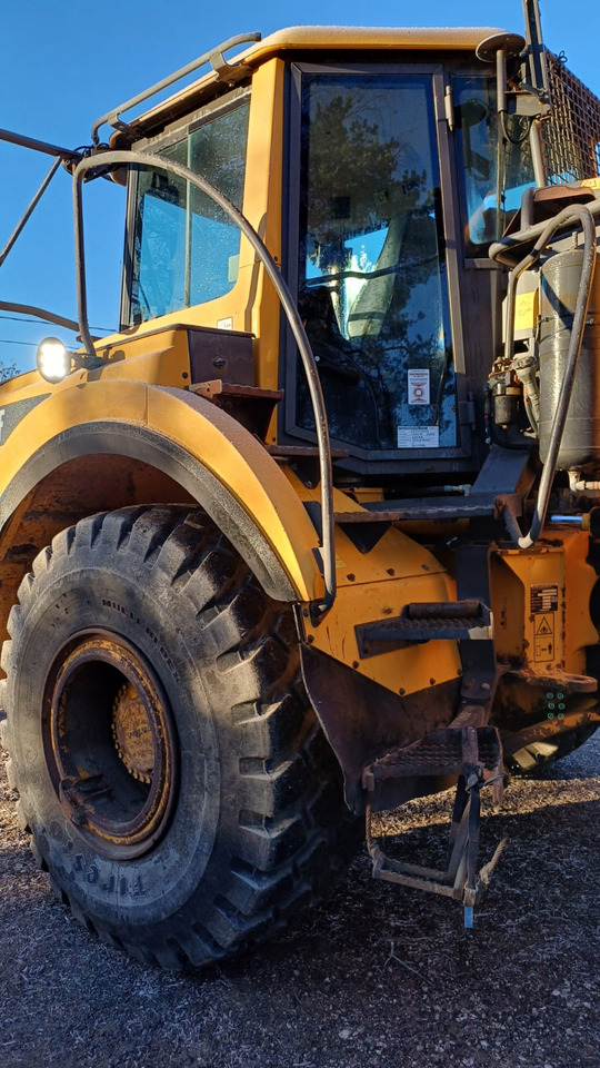 Articulated dumper Volvo A25F: picture 7