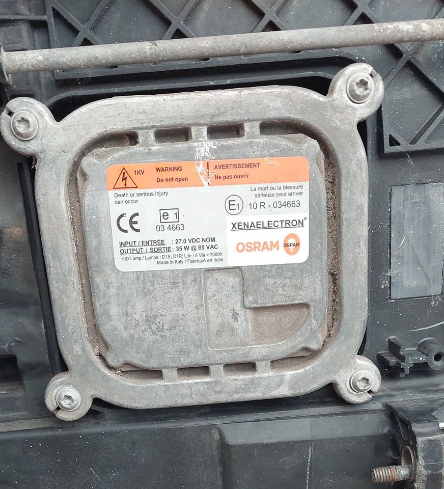 MERCEDES ANTOS AROCS LAMPA PRZEDNIA XENON - Headlight: picture 2 MERCEDES ANTOS AROCS LAMPA PRZEDNIA XENON - Headlight: picture 2