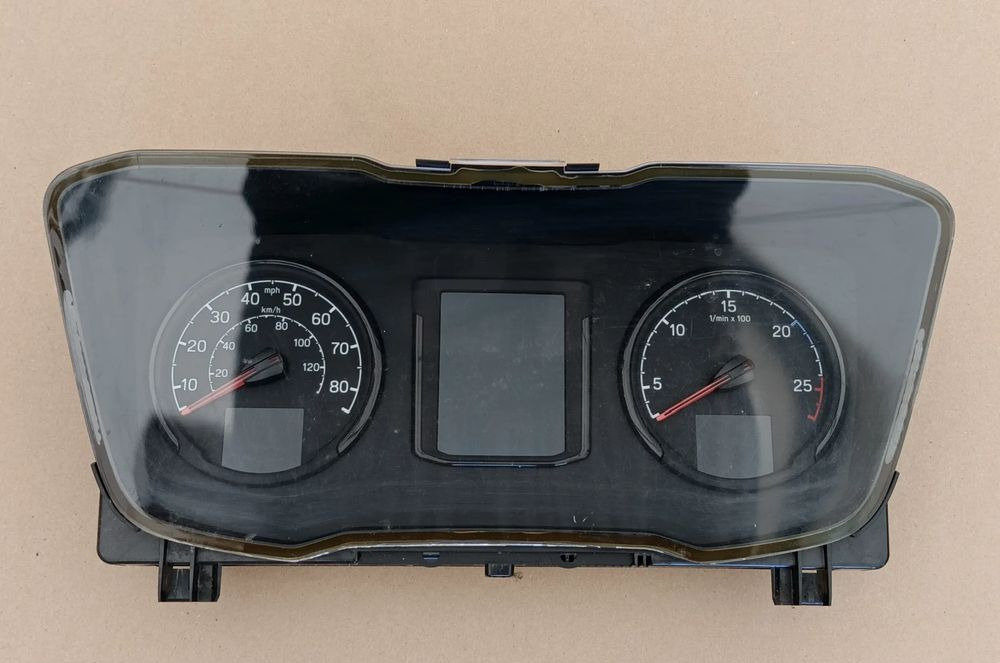 SCANIA R S LICZNIK ZEGARY 2594497 - Dashboard for Truck: picture 1 SCANIA R S LICZNIK ZEGARY 2594497 - Dashboard for Truck: picture 1