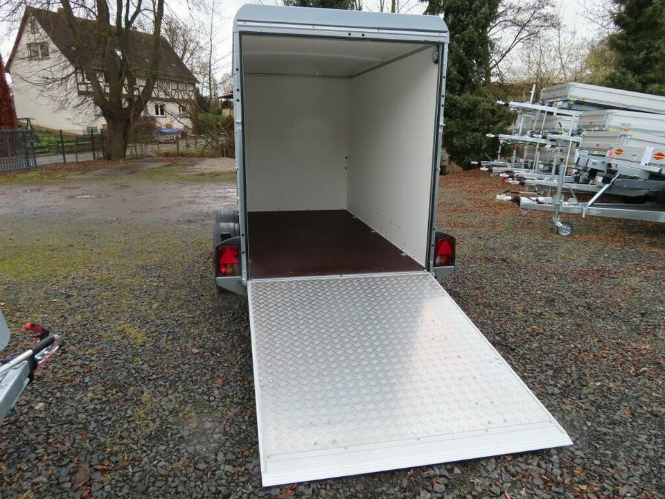 Böckmann KT 3015 PKW Anhänger - Koffer Flügeltür / Auffahrrampe - Closed box trailer: picture 1 Böckmann KT 3015 PKW Anhänger - Koffer Flügeltür / Auffahrrampe - Closed box trailer: picture 1