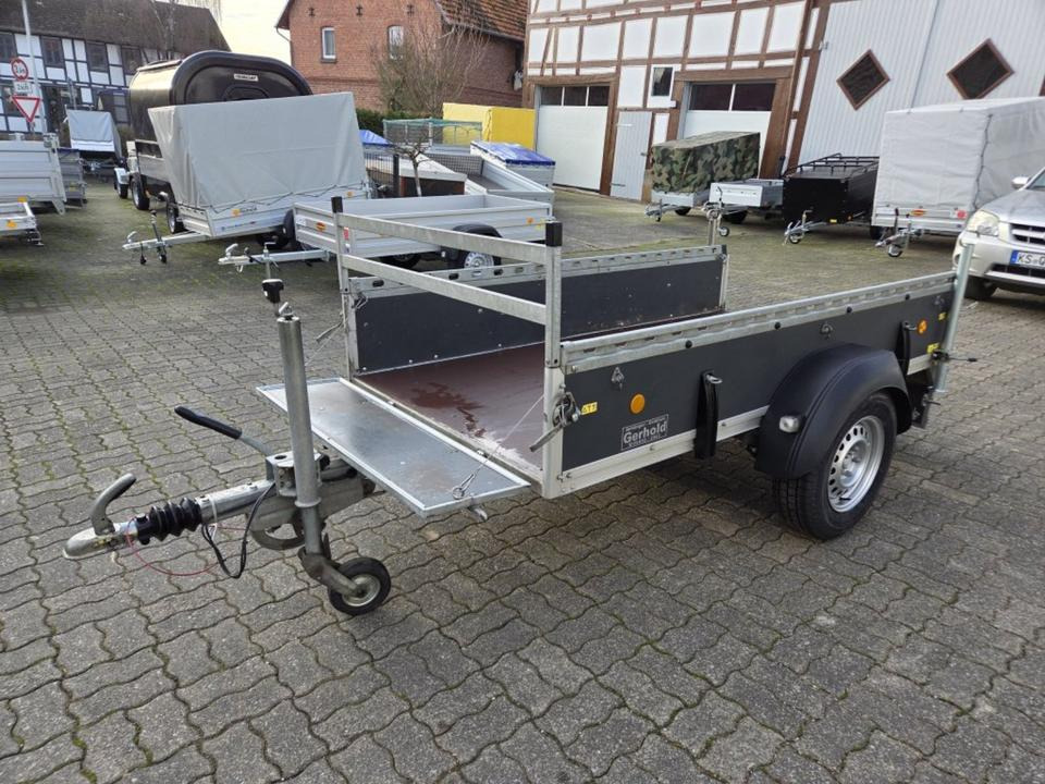 Böckmann PKW-Anhänger, 1,5 to. Einachs, Stirnwandklappe100 km/h - Car trailer: picture 2 Böckmann PKW-Anhänger, 1,5 to. Einachs, Stirnwandklappe100 km/h - Car trailer: picture 2