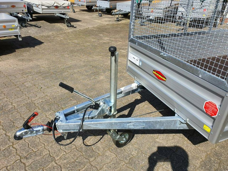 Böckmann PKW Anhänger, 2000 kg, Tandem, neu, Gitteraufbau - Dropside/ Flatbed trailer: picture 4 Böckmann PKW Anhänger, 2000 kg, Tandem, neu, Gitteraufbau - Dropside/ Flatbed trailer: picture 4