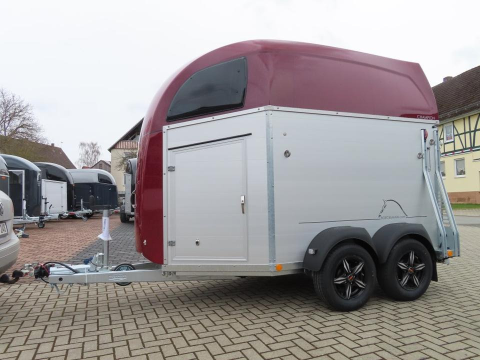 Böckmann Pferdeanhänger Champion R Flügeltür Saka. 100km/h - Horse trailer: picture 3 Böckmann Pferdeanhänger Champion R Flügeltür Saka. 100km/h - Horse trailer: picture 3
