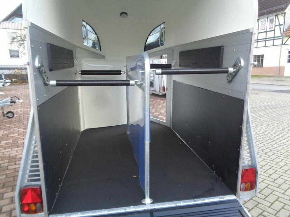Böckmann, Pferdeanhänger, Champion R, Sattelk. 100 km/h - Horse trailer: picture 5 Böckmann, Pferdeanhänger, Champion R, Sattelk. 100 km/h - Horse trailer: picture 5