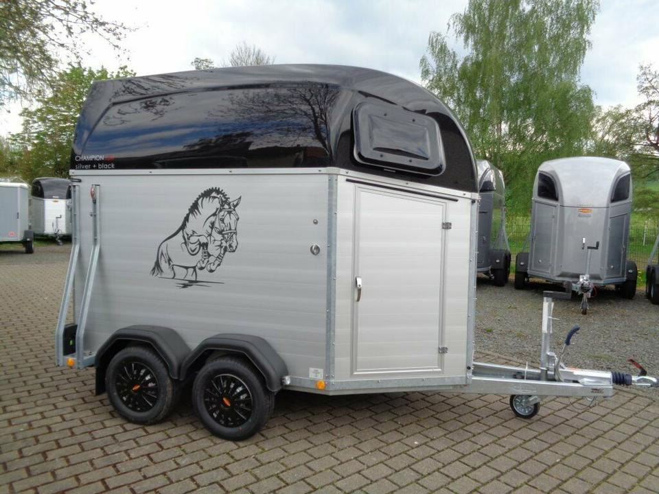 Böckmann, Pferdeanhänger, Champion s+b, 2,4to. Saka, 100 km/h - Horse trailer: picture 2 Böckmann, Pferdeanhänger, Champion s+b, 2,4to. Saka, 100 km/h - Horse trailer: picture 2