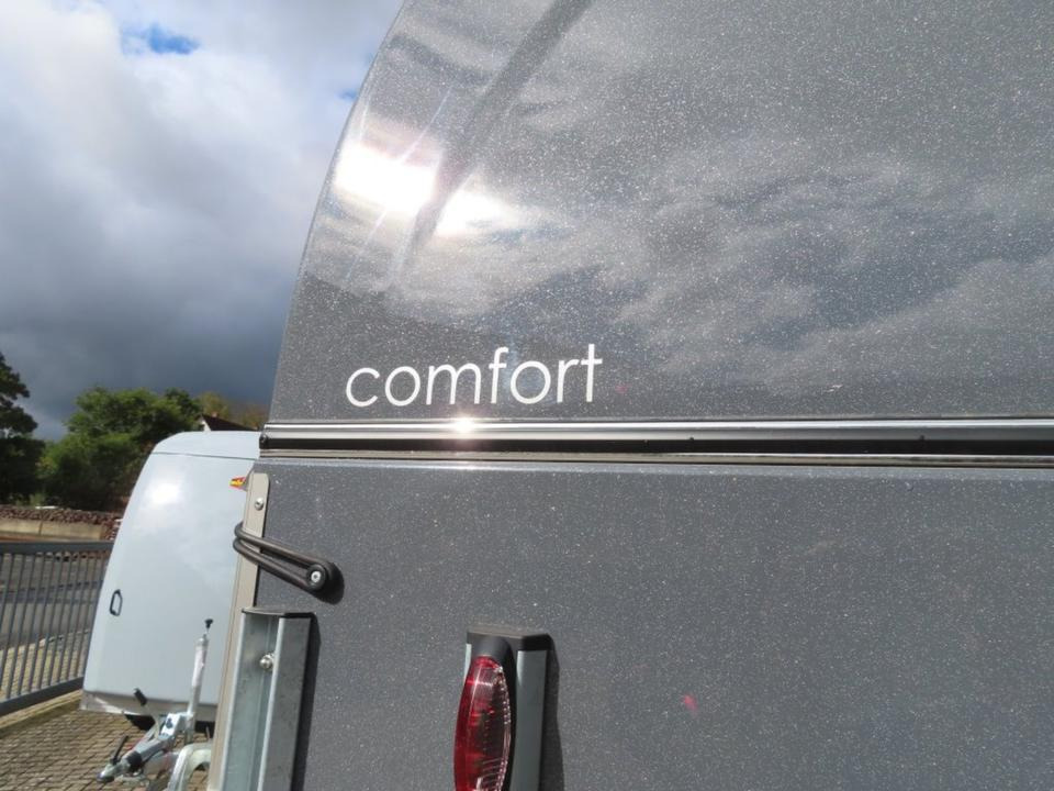 Böckmann Pferdeanhänger, Comfort, Alub. Sattelk. 100 km/h - Horse trailer: picture 5 Böckmann Pferdeanhänger, Comfort, Alub. Sattelk. 100 km/h - Horse trailer: picture 5