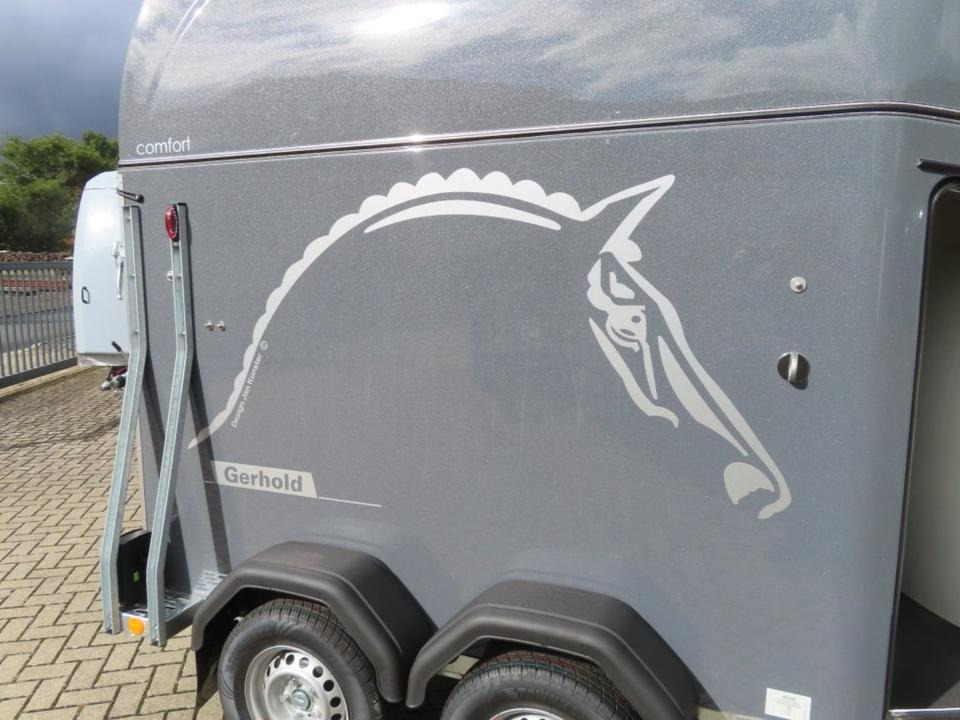 Böckmann Pferdeanhänger, Comfort, Alub. Sattelk. 100 km/h - Horse trailer: picture 4 Böckmann Pferdeanhänger, Comfort, Alub. Sattelk. 100 km/h - Horse trailer: picture 4