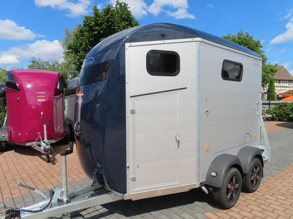 Böckmann Pferdeanhänger,Portax SKA, 2025 WCF Fenster links - Horse trailer: picture 4 Böckmann Pferdeanhänger,Portax SKA, 2025 WCF Fenster links - Horse trailer: picture 4