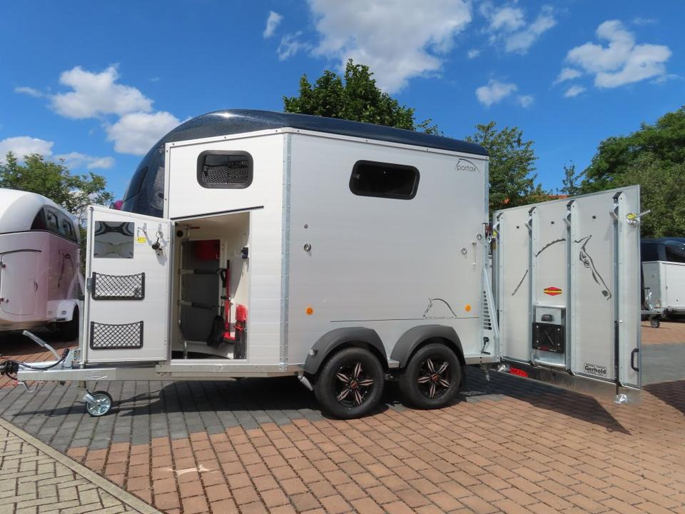 Böckmann Pferdeanhänger,Portax SKA, 2025 WCF Fenster links - Horse trailer: picture 2 Böckmann Pferdeanhänger,Portax SKA, 2025 WCF Fenster links - Horse trailer: picture 2