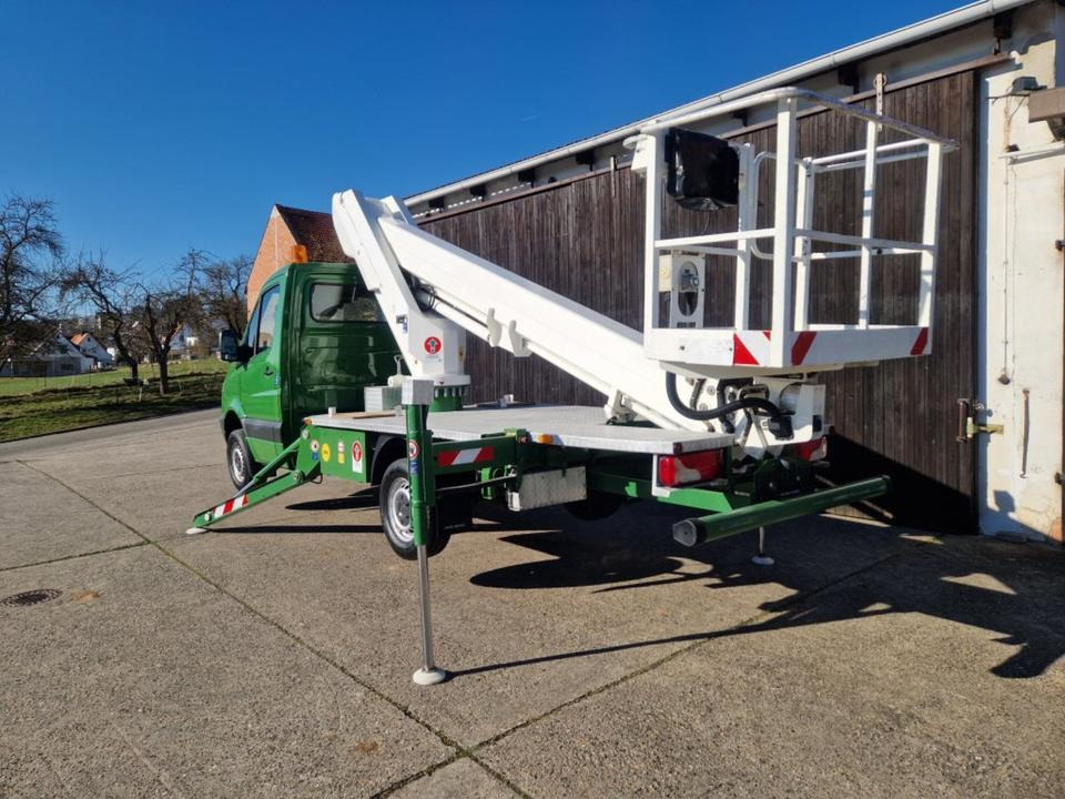 Mercedes Wumag Arbeitsbühne Hubsteiger Hebebühne 3,5t 22m - Truck mounted aerial platform: picture 5 Mercedes Wumag Arbeitsbühne Hubsteiger Hebebühne 3,5t 22m - Truck mounted aerial platform: picture 5