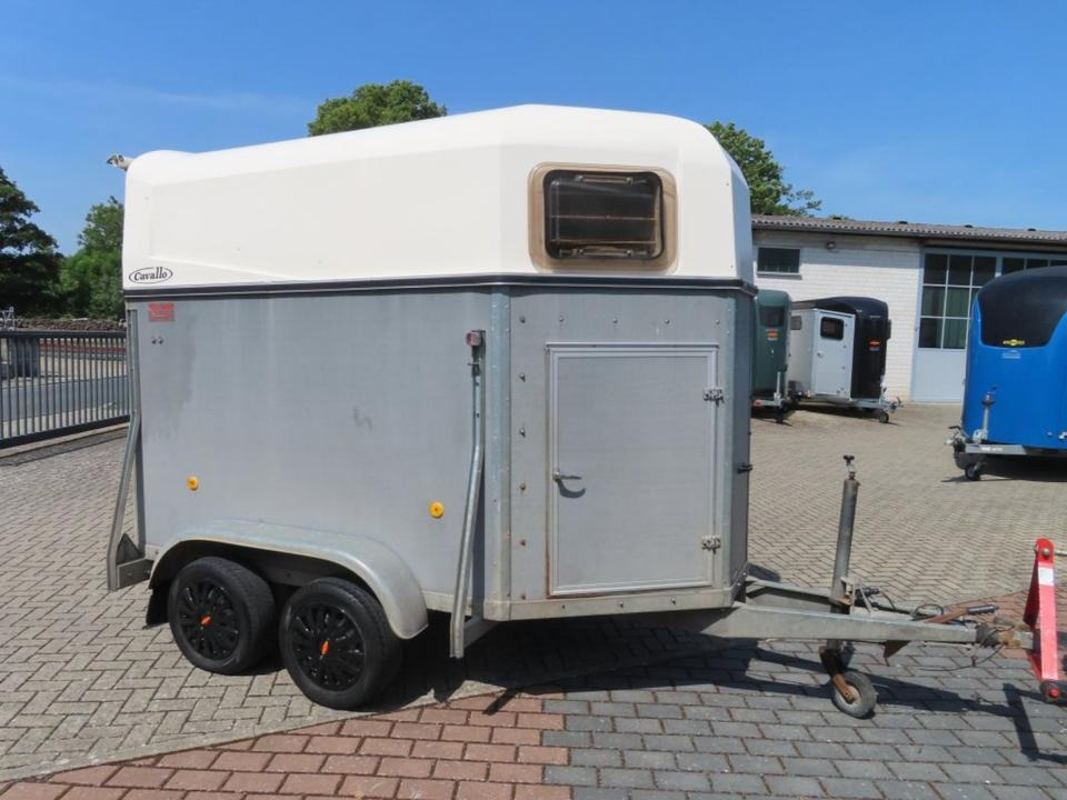 Pferdeanhänger Böckmann Duo/ Cavallo Sattelkammer TÜV NEU - Horse trailer: picture 2 Pferdeanhänger Böckmann Duo/ Cavallo Sattelkammer TÜV NEU - Horse trailer: picture 2