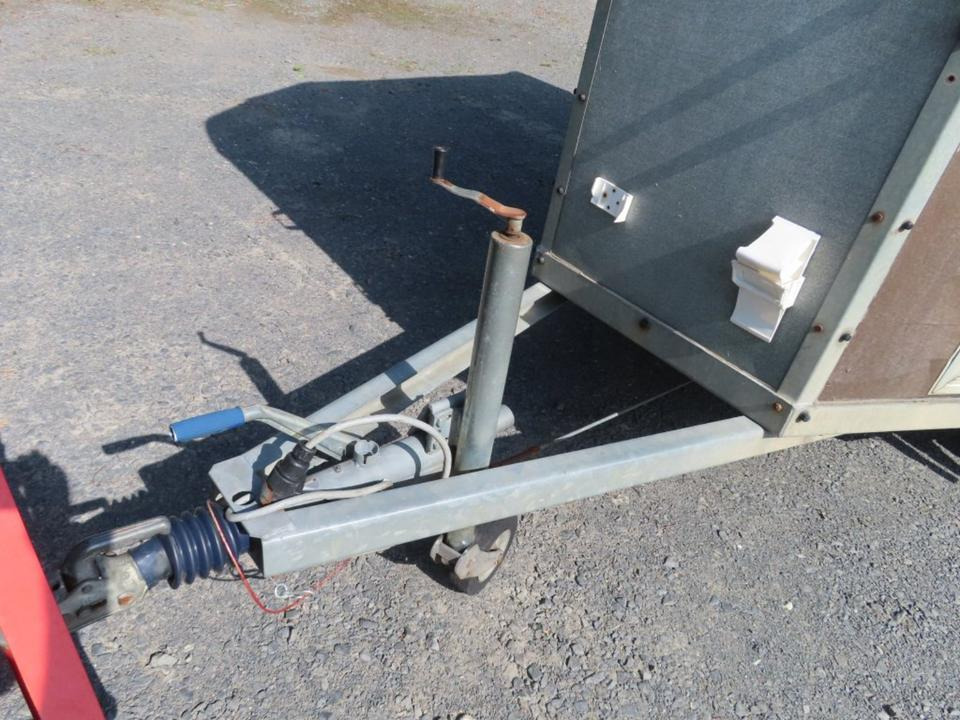 Pferdeanhänger PKW Anhänger Henra Radstoßdämpfer TÜV NEU - Horse trailer: picture 3 Pferdeanhänger PKW Anhänger Henra Radstoßdämpfer TÜV NEU - Horse trailer: picture 3