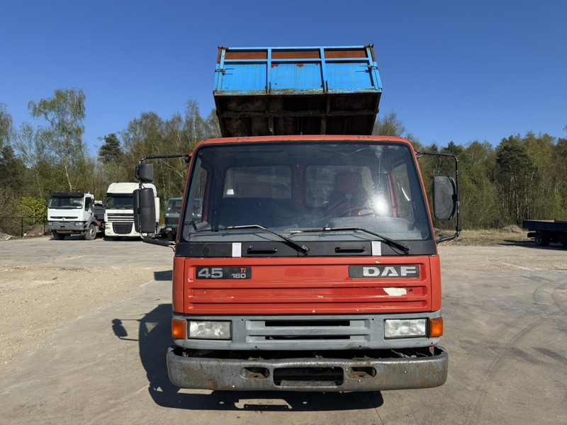 DAF 45 ATI 160 (FULL STEEL SUSPENSION / MANUAL PUMP / EURO 2) - Tipper: picture 2 DAF 45 ATI 160 (FULL STEEL SUSPENSION / MANUAL PUMP / EURO 2) - Tipper: picture 2
