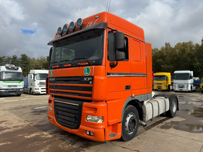 DAF 105 XF 460 Space Cab (MANUAL GEARBOX / BOITE MANUELLE) - Tractor unit: picture 1 DAF 105 XF 460 Space Cab (MANUAL GEARBOX / BOITE MANUELLE) - Tractor unit: picture 1