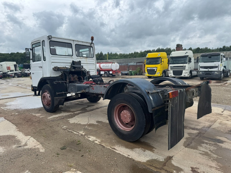 Tractor unit MAN 16.170 (BIG AXLE / STEEL SUSPENSION / 6 CYLINDER WITH MANUAL PUMP): picture 7