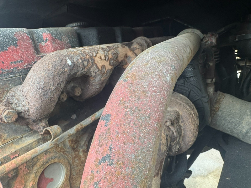 Tractor unit MAN 16.170 (BIG AXLE / STEEL SUSPENSION / 6 CYLINDER WITH MANUAL PUMP): picture 16