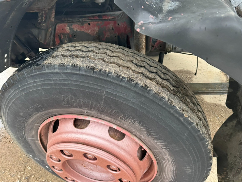 Tractor unit MAN 16.170 (BIG AXLE / STEEL SUSPENSION / 6 CYLINDER WITH MANUAL PUMP): picture 10