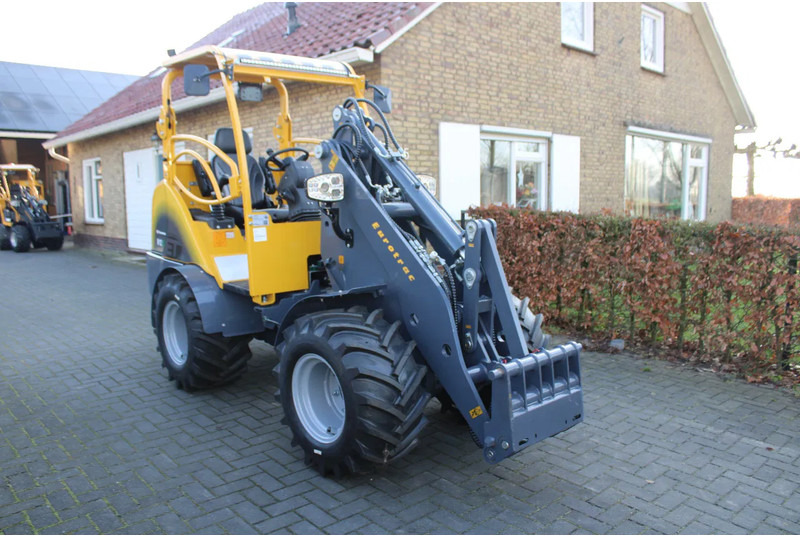 Eurotrac W12S - Compact loader: picture 1 Eurotrac W12S - Compact loader: picture 1