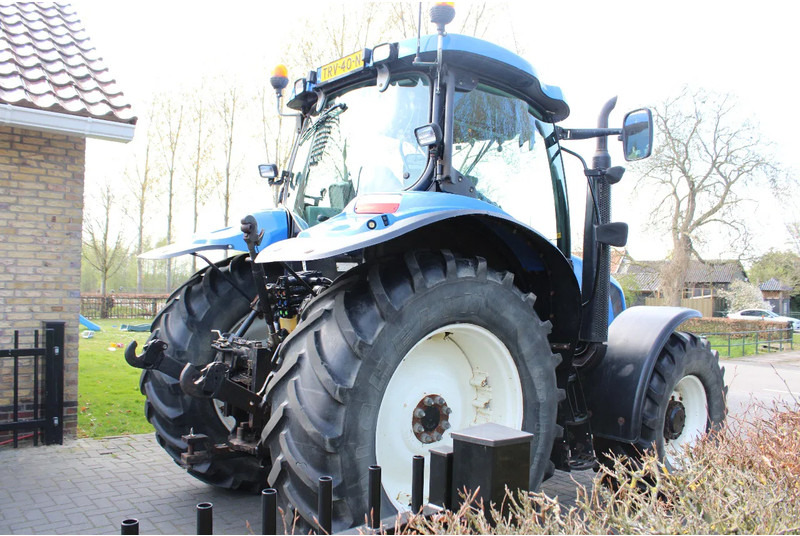 New Holland TS100A TS100A - Farm tractor: picture 3 New Holland TS100A TS100A - Farm tractor: picture 3