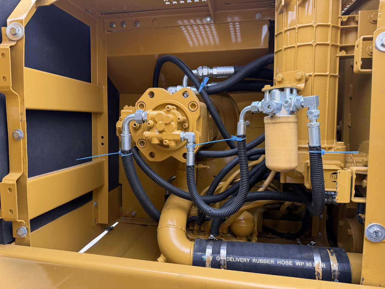 Crawler excavator CATERPILLAR 320b [ Copy ] [ Copy ] [ Copy ] [ Copy ] [ Copy ]: picture 13