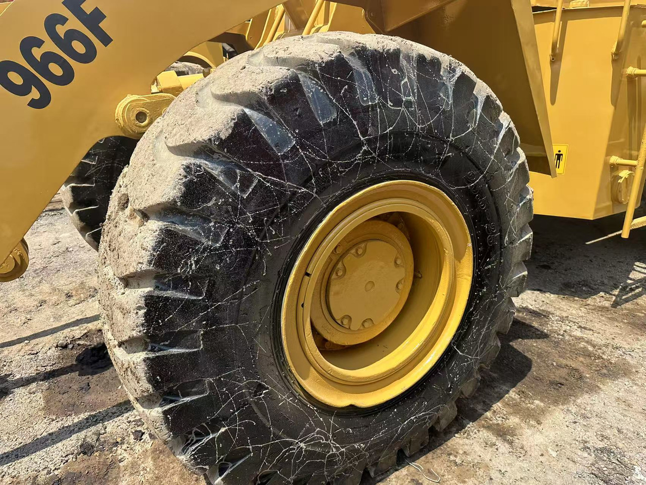 Wheel loader CATERPILLAR 966f [ Copy ] [ Copy ]: picture 12