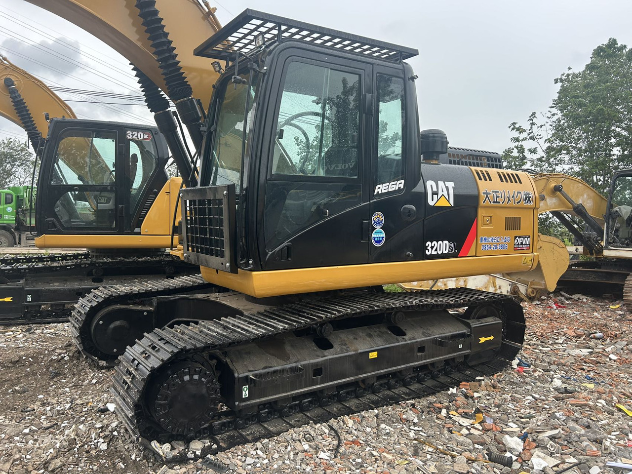 CATERPILLAR used 320d excavator with excellent performance - Crawler excavator: picture 2 CATERPILLAR used 320d excavator with excellent performance - Crawler excavator: picture 2