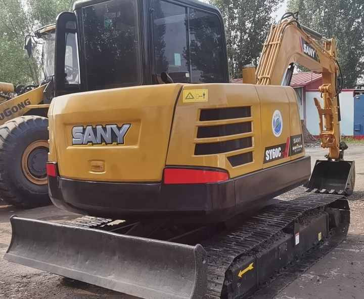 China Brand Used Sany Sy60c Mini Excavator 6ton Crawler Earth Digger Machine for Sale - Crawler excavator: picture 4 China Brand Used Sany Sy60c Mini Excavator 6ton Crawler Earth Digger Machine for Sale - Crawler excavator: picture 4
