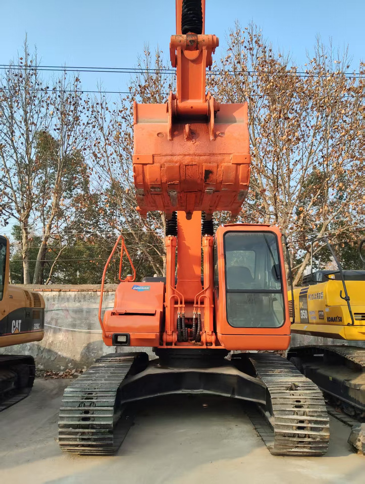 DOOSAN Used Second Hand Doosan Dx225 Dh225 Crawler Excavator - Crawler excavator: picture 4 DOOSAN Used Second Hand Doosan Dx225 Dh225 Crawler Excavator - Crawler excavator: picture 4
