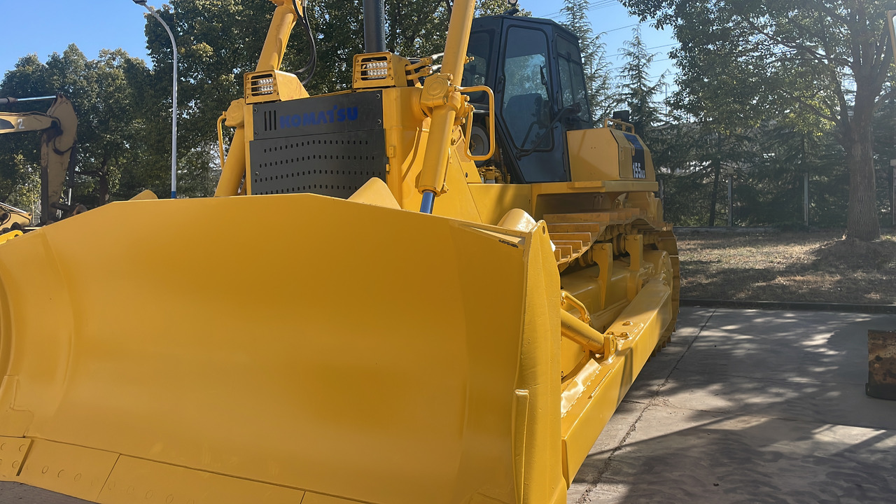 KOMATSU D155-5 - Bulldozer: picture 1 KOMATSU D155-5 - Bulldozer: picture 1