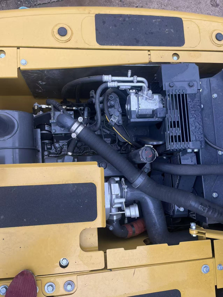 Crawler excavator KOMATSU PC130 [ Copy ] [ Copy ] [ Copy ]: picture 8