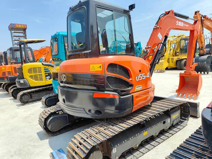 Perfect Condition Kubota U55-4 Japan Brand Mini Excavator with Pusher for Sale 90% Brand New Mini Kubota U25 35 55 5tons - Excavator: picture 2 Perfect Condition Kubota U55-4 Japan Brand Mini Excavator with Pusher for Sale 90% Brand New Mini Kubota U25 35 55 5tons - Excavator: picture 2