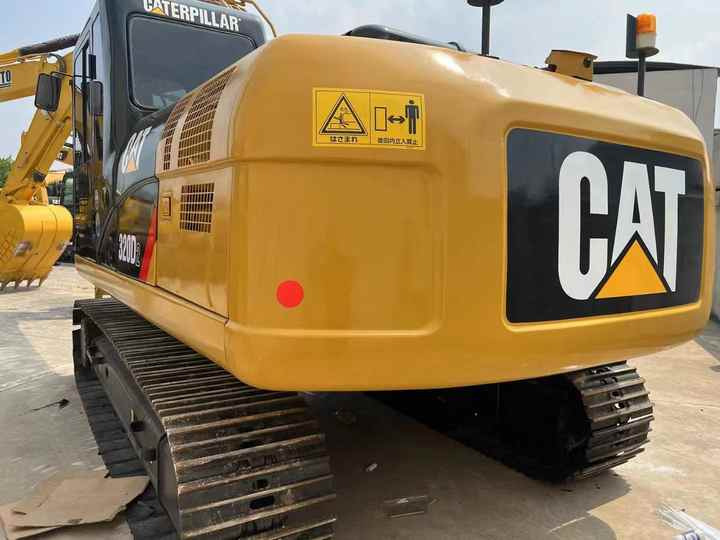 Reasonable Price Japan Original 330d2 Caterpillar Excavator CAT USED 329D2 320D2 325D 315D Excavator - Crawler excavator: picture 3 Reasonable Price Japan Original 330d2 Caterpillar Excavator CAT USED 329D2 320D2 325D 315D Excavator - Crawler excavator: picture 3