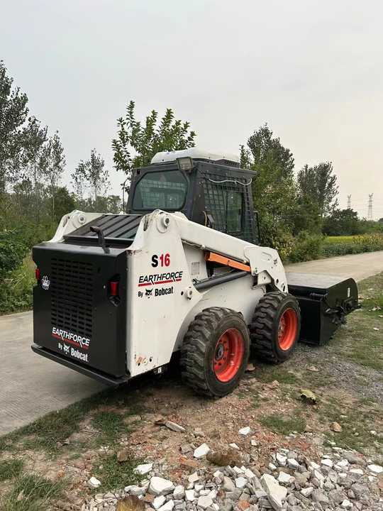 Used Bob Cat Bob Cat S16 Used Mini Skid Steer Wheel Loader Multifunctional Track Loaders Bobcat S16 2.7 Ton - Skid steer loader: picture 2 Used Bob Cat Bob Cat S16 Used Mini Skid Steer Wheel Loader Multifunctional Track Loaders Bobcat S16 2.7 Ton - Skid steer loader: picture 2