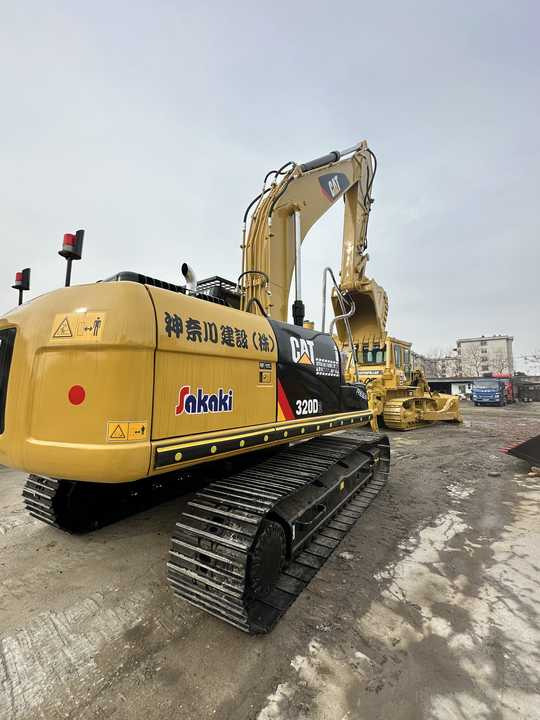 Used CAT 320D2 Excavator | Well-Maintained, Low Hours | Affordable Heavy Machinery for Construction & Mining! - Crawler excavator: picture 2 Used CAT 320D2 Excavator | Well-Maintained, Low Hours | Affordable Heavy Machinery for Construction & Mining! - Crawler excavator: picture 2