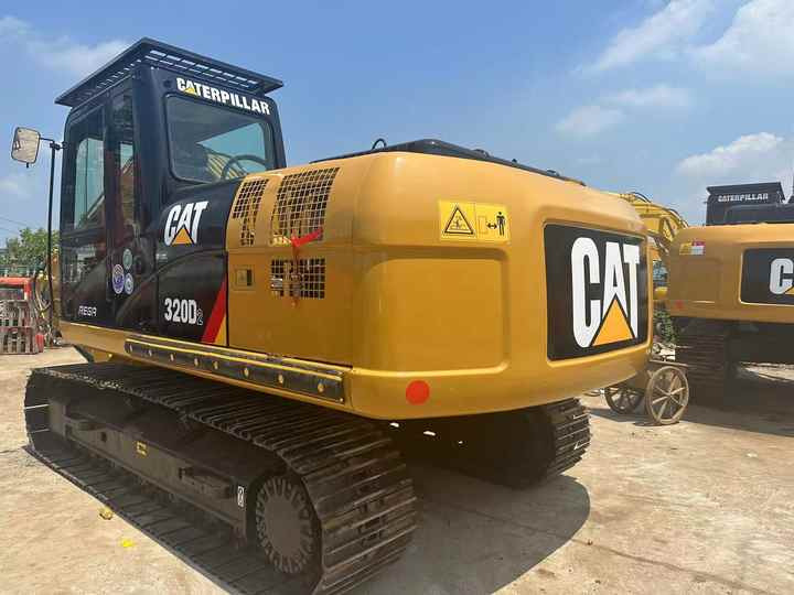 Used CAT 320D2 Excavator | Well-Maintained, Low Hours | Affordable Heavy Machinery for Construction & Mining! - Crawler excavator: picture 2 Used CAT 320D2 Excavator | Well-Maintained, Low Hours | Affordable Heavy Machinery for Construction & Mining! - Crawler excavator: picture 2