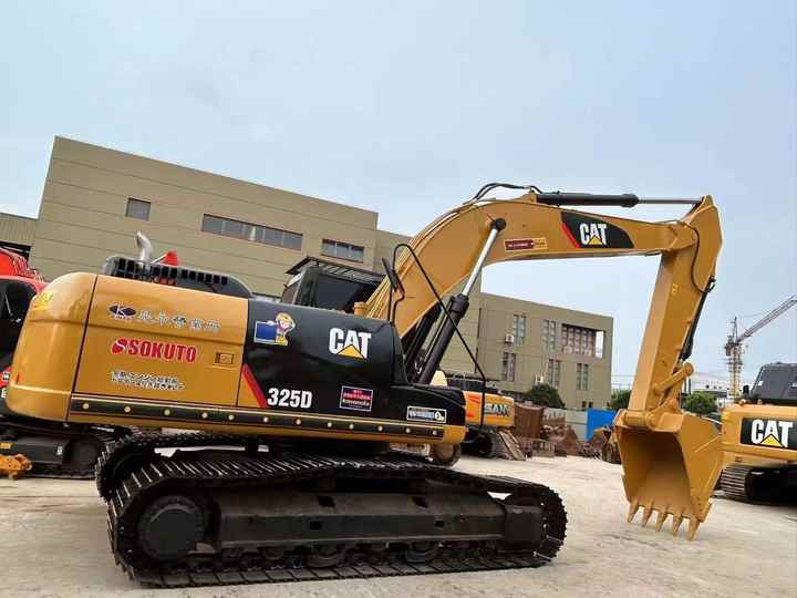 Used Digger CAT 325D Construction Machinery Construction Digger Used CAT 325D Cheap Excavator - Crawler excavator: picture 3 Used Digger CAT 325D Construction Machinery Construction Digger Used CAT 325D Cheap Excavator - Crawler excavator: picture 3