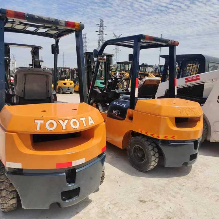 Used Japan Brand toyota 3 Tons Forklift on Hot Sale toyota Forklift 10 Ton 3ton 5 Ton Forklift - Forklift: picture 5 Used Japan Brand toyota 3 Tons Forklift on Hot Sale toyota Forklift 10 Ton 3ton 5 Ton Forklift - Forklift: picture 5