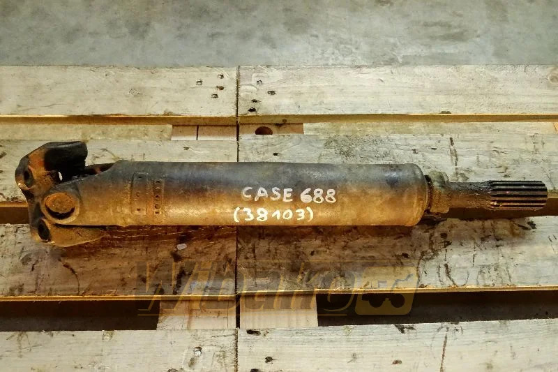 Case 688 - Drive shaft for Construction machinery: picture 1 Case 688 - Drive shaft for Construction machinery: picture 1