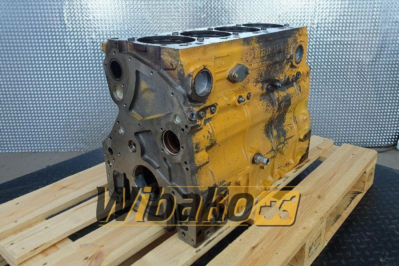 Crankcase Liebherr 9268957 - Crankcase for Construction machinery: picture 1 Crankcase Liebherr 9268957 - Crankcase for Construction machinery: picture 1