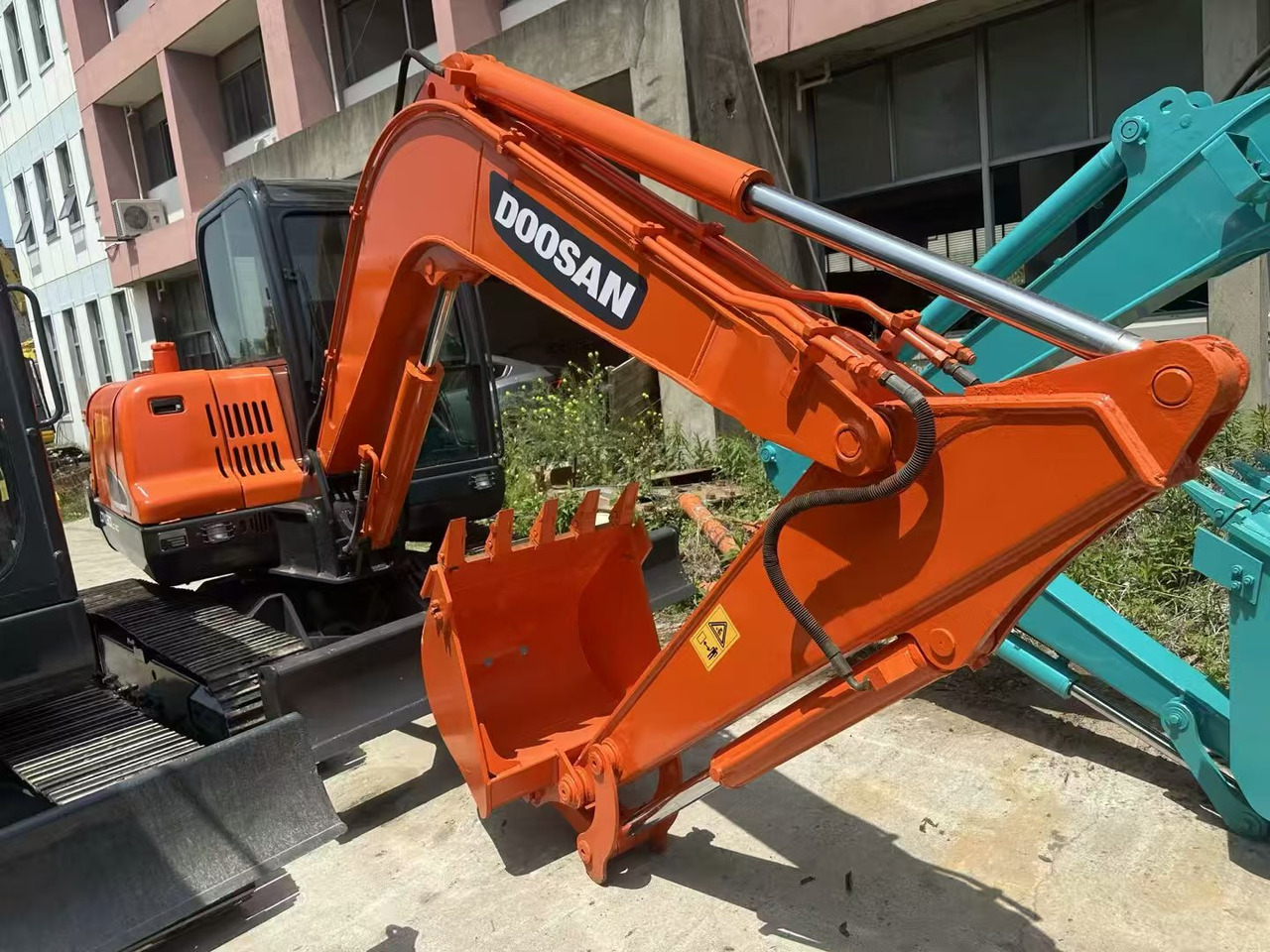 New Crawler excavator DOOSAN DX60: picture 15