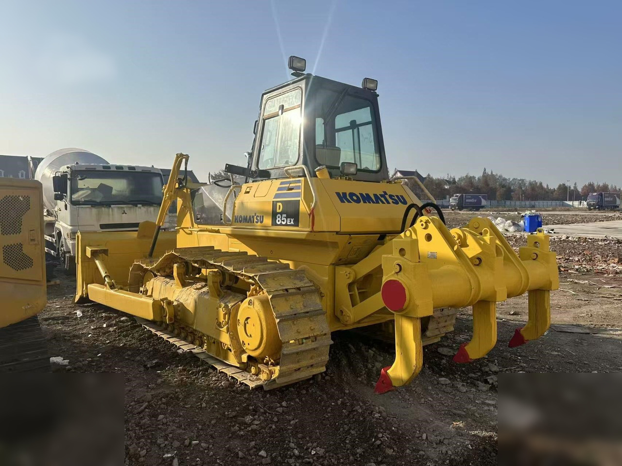 KOMATSU D85EX - Bulldozer: picture 2 KOMATSU D85EX - Bulldozer: picture 2